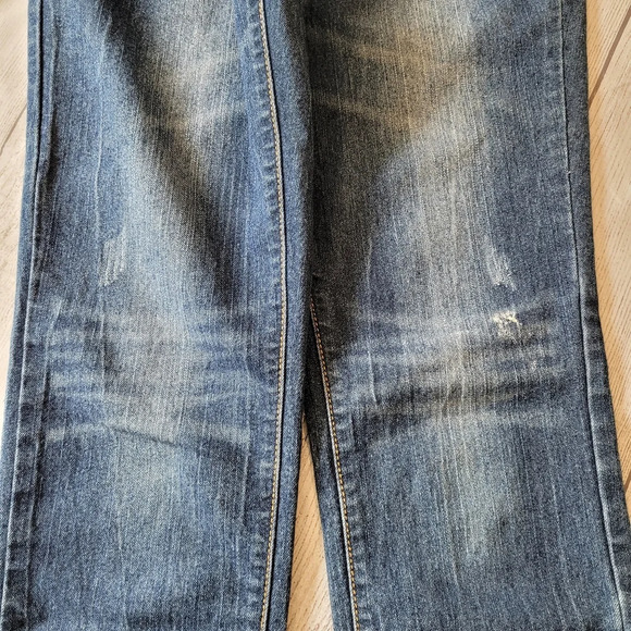 Coogi Women's Distressed Skinny Jeans •Size 7/8• - Picture 6 of 11